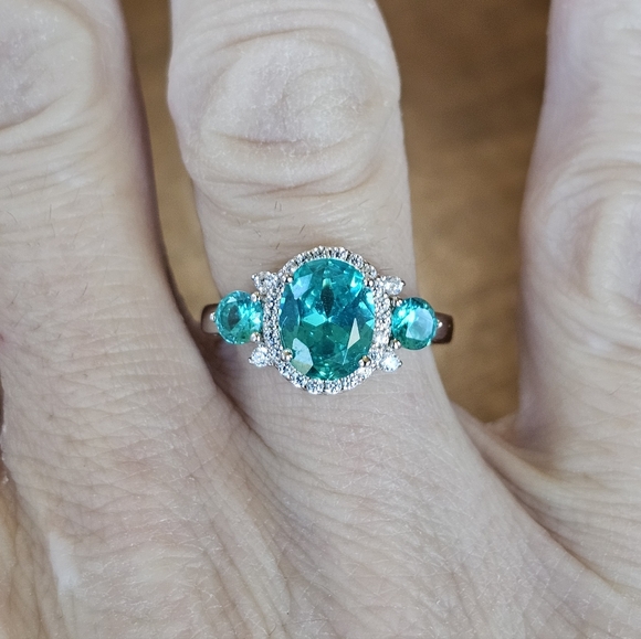 Beautiful Lab Created Paraiba Tourmaline Ring Sterling Silver Size 6! - Picture 10 of 10